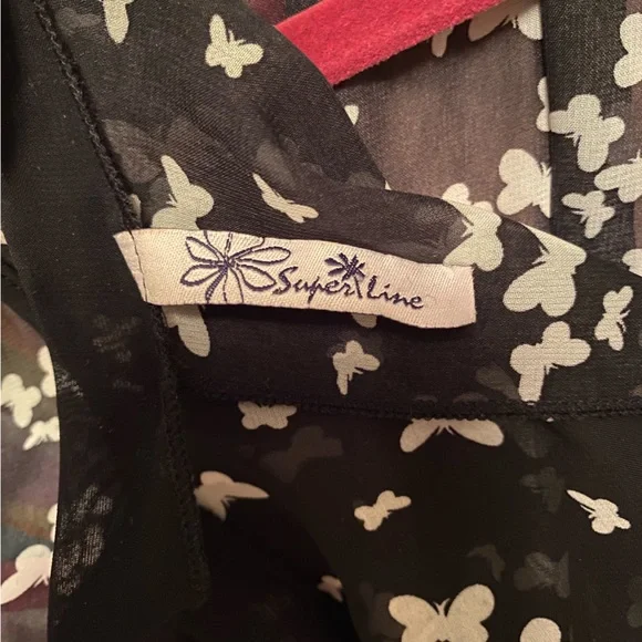 Super Line blouse - Picture 4 of 4